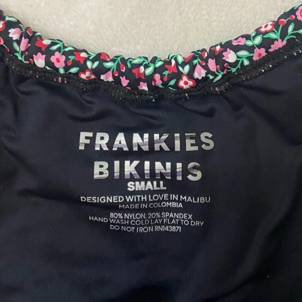 New! SET Frankie's Bikinis Kealy Summer Nights Floral Bikini 3762 4995